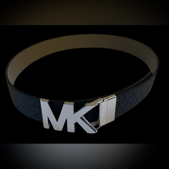 New MICHAEL KORS Twist Reversible Mk Logo Black Grey BELT Size Xtra Large - Picture 13 of 16